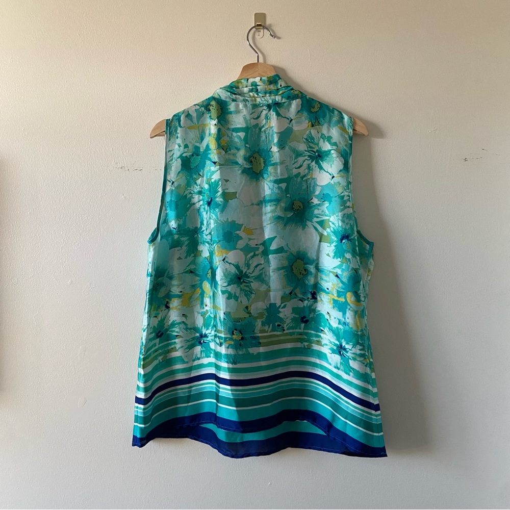 Zac & Rachel Satin Sleeveless Blouse - Picture 4 of 6
